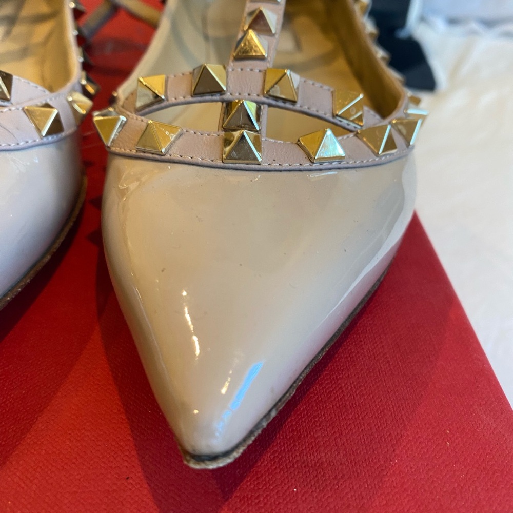 Studded Beige Women's Shoes - image 5